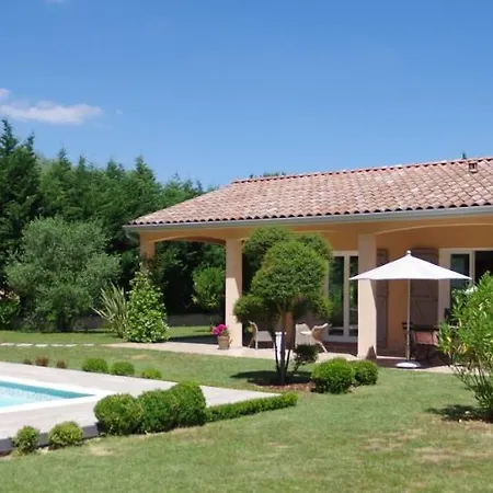 La Lilas Des Fargues Bed & Breakfast 3*